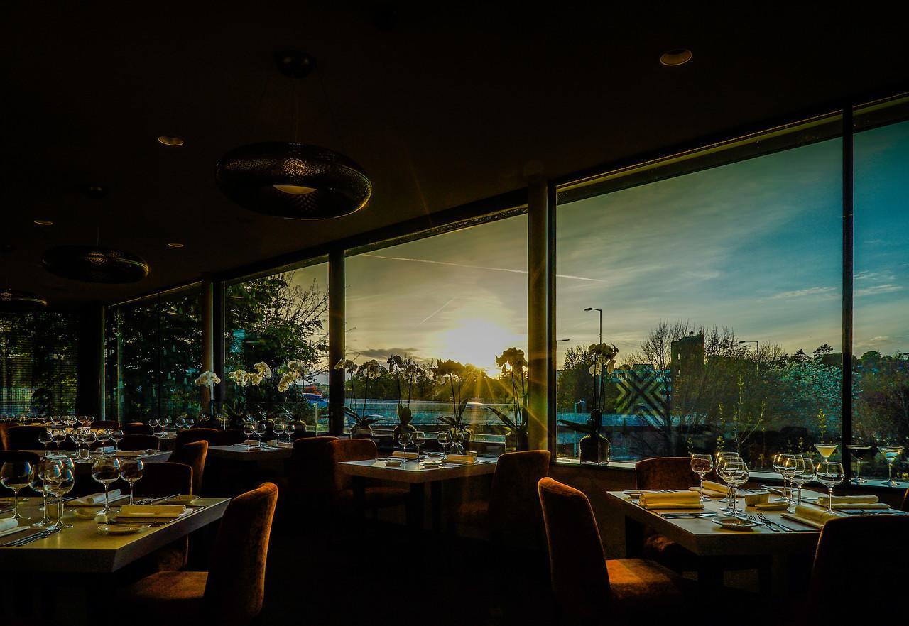Cae Court Hotel Bridgend  Zewnętrze zdjęcie